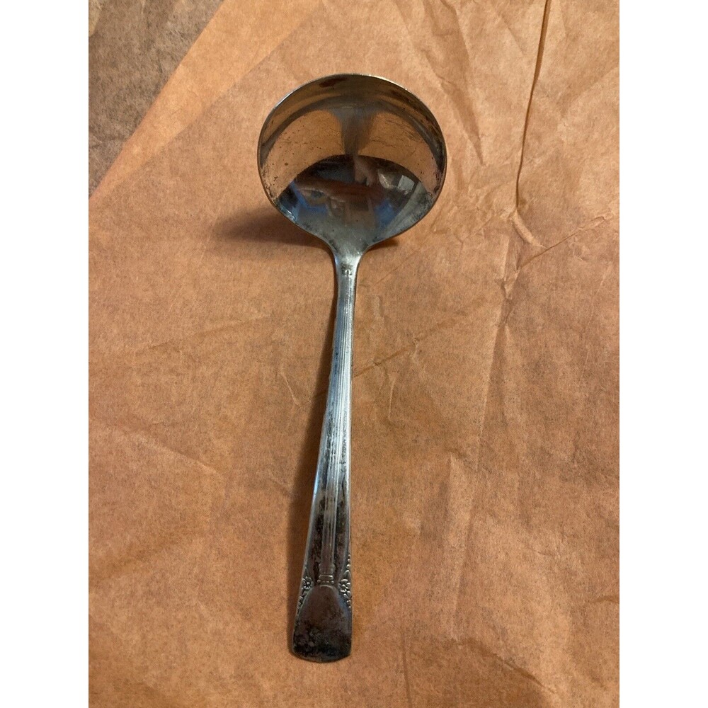 Embassy Bouquet Vintage Silverplated Cream Ladle Shield Column Motif Gravy